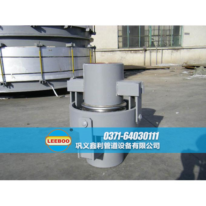 萬(wàn)向鉸鏈<a href=http://m.mostdrawn.com.cn target=_blank class=infotextkey>補(bǔ)償器</a>實(shí)物圖