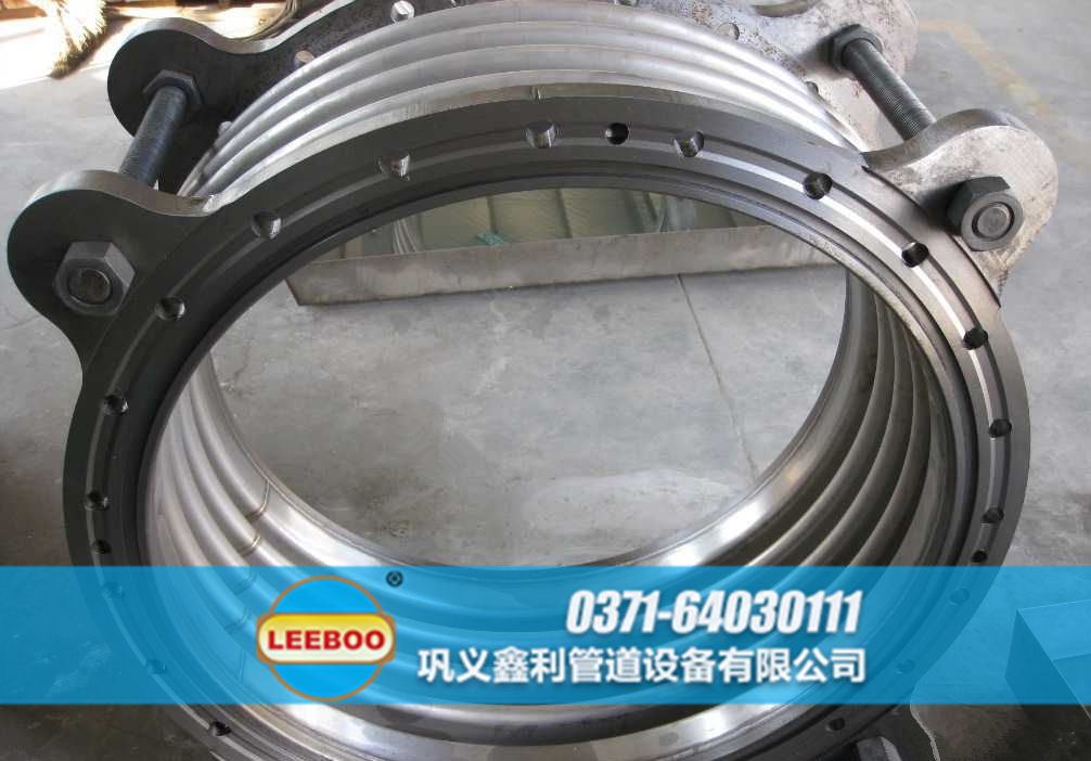 不銹鋼波紋管<a href=http://m.mostdrawn.com.cn target=_blank class=infotextkey>補(bǔ)償器</a>圖片